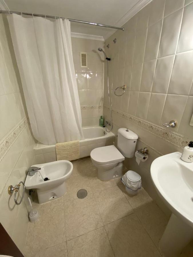 Apartamento Familiar En Barrio Reina Victoria Уэльва Экстерьер фото